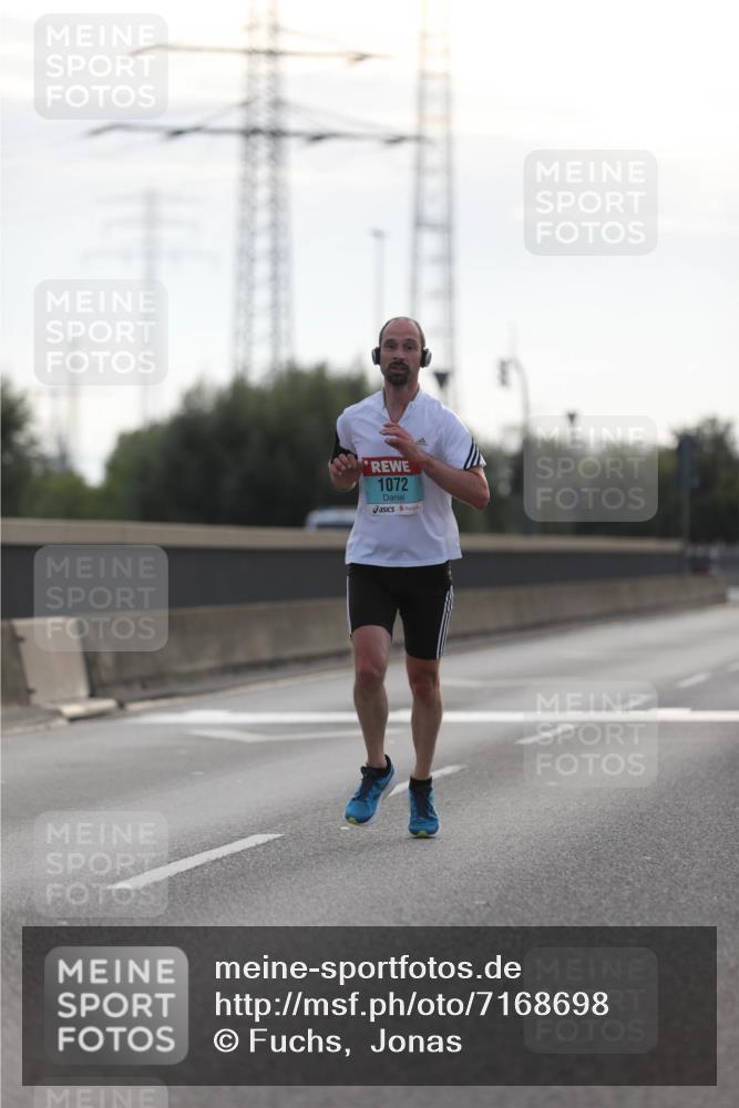 03.10.2024 - Köhlbrandbrückenlauf Fuchs,  Jonas http://msf.ph/oto/7168698 03.10.2024 09:11:07 Position 3 1072 meine-sportfotos.de