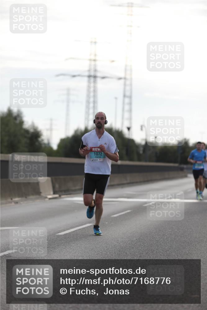 03.10.2024 - Köhlbrandbrückenlauf Fuchs,  Jonas http://msf.ph/oto/7168776 03.10.2024 09:11:08 Position 3 1072 meine-sportfotos.de