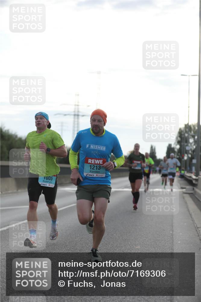 03.10.2024 - Köhlbrandbrückenlauf Fuchs,  Jonas http://msf.ph/oto/7169306 03.10.2024 09:11:16 Position 3 05, 1213 meine-sportfotos.de