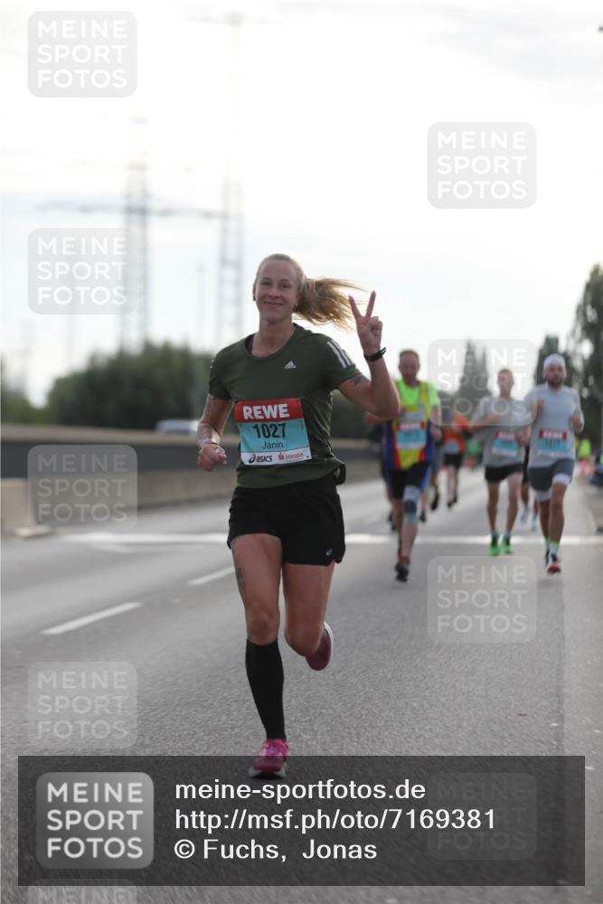 03.10.2024 - Köhlbrandbrückenlauf Fuchs,  Jonas http://msf.ph/oto/7169381 03.10.2024 09:11:18 Position 3 1027 meine-sportfotos.de