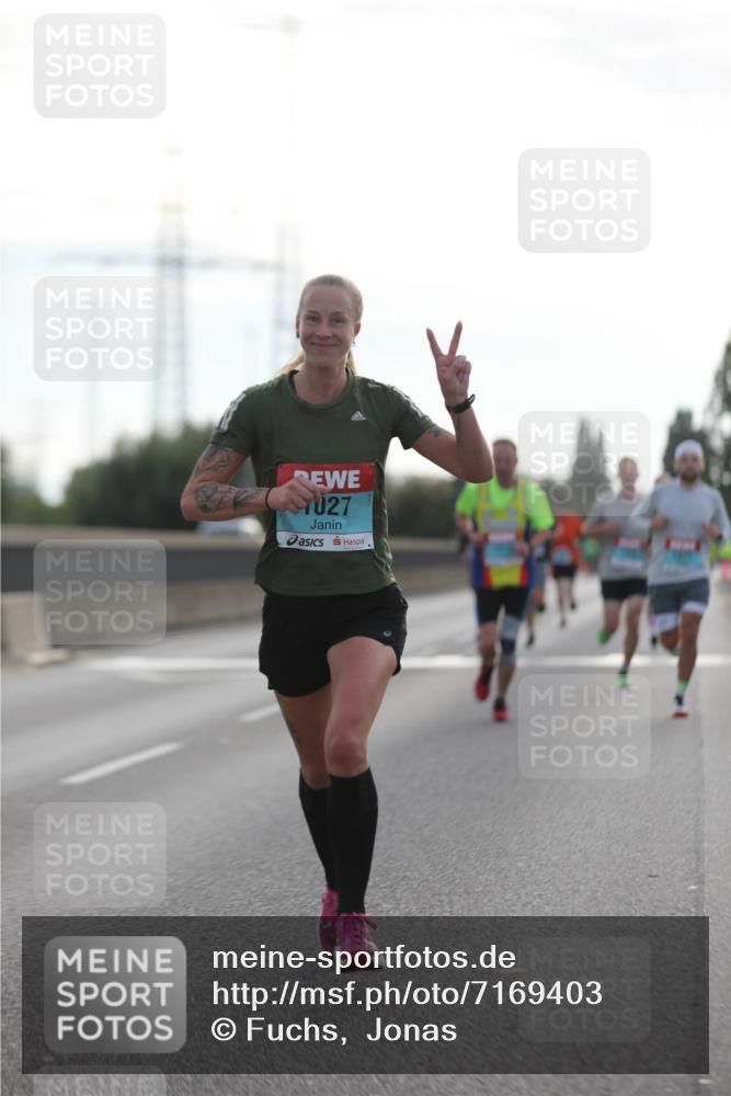 03.10.2024 - Köhlbrandbrückenlauf Fuchs,  Jonas http://msf.ph/oto/7169403 03.10.2024 09:11:18 Position 3 27 meine-sportfotos.de