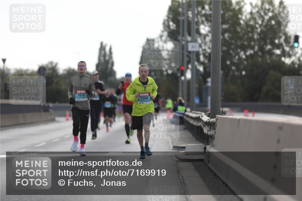 03.10.2024 - Köhlbrandbrückenlauf Fuchs,  Jonas http://msf.ph/oto/7169919 03.10.2024 09:11:34 Position 3 1016, 1394, 41 meine-sportfotos.de