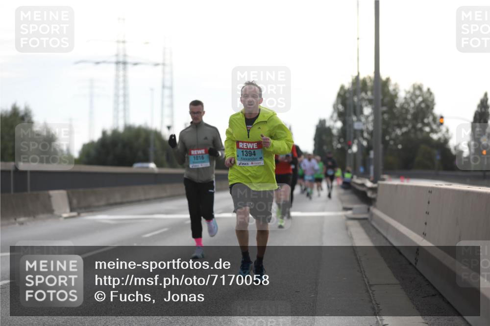 03.10.2024 - Köhlbrandbrückenlauf Fuchs,  Jonas http://msf.ph/oto/7170058 03.10.2024 09:11:38 Position 3 1016, 1394 meine-sportfotos.de