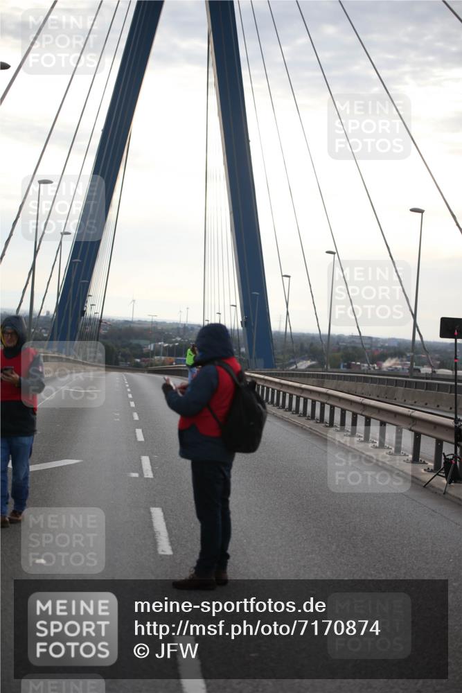 03.10.2024 - Köhlbrandbrückenlauf Jannik Wohlers http://msf.ph/oto/7170874 03.10.2024 09:04:13 Position 1  meine-sportfotos.de