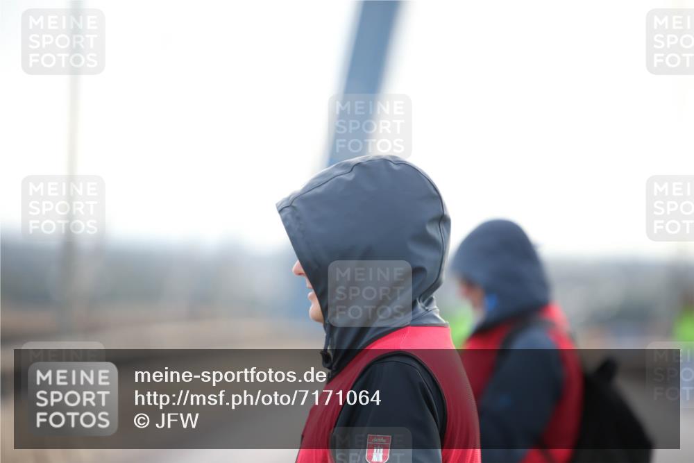03.10.2024 - Köhlbrandbrückenlauf Jannik Wohlers http://msf.ph/oto/7171064 03.10.2024 09:04:44 Position 1  meine-sportfotos.de
