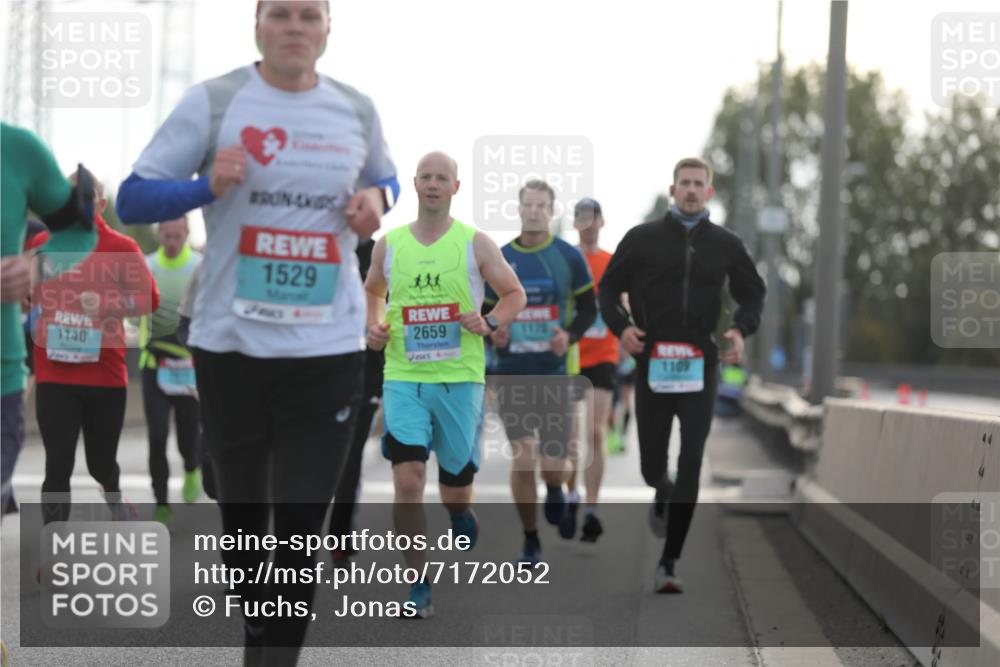 03.10.2024 - Köhlbrandbrückenlauf Fuchs,  Jonas http://msf.ph/oto/7172052 03.10.2024 09:12:15 Position 3 1140, 1529, 2659, 1170, 1109 meine-sportfotos.de