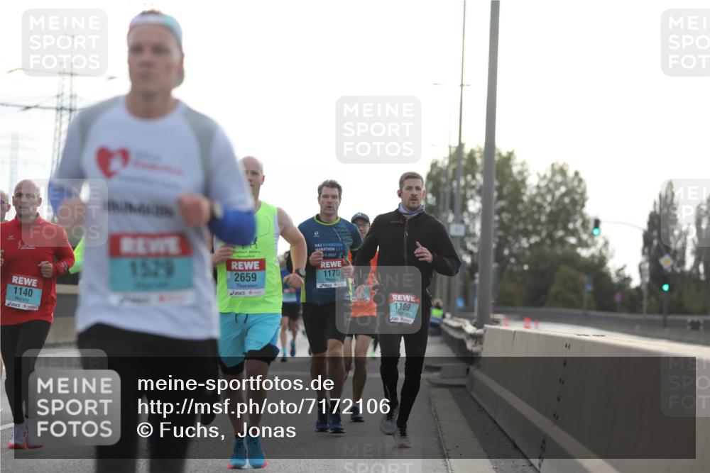 03.10.2024 - Köhlbrandbrückenlauf Fuchs,  Jonas http://msf.ph/oto/7172106 03.10.2024 09:12:16 Position 3 1140, 1529, 2659, 1, 2017, 1170, 1109 meine-sportfotos.de