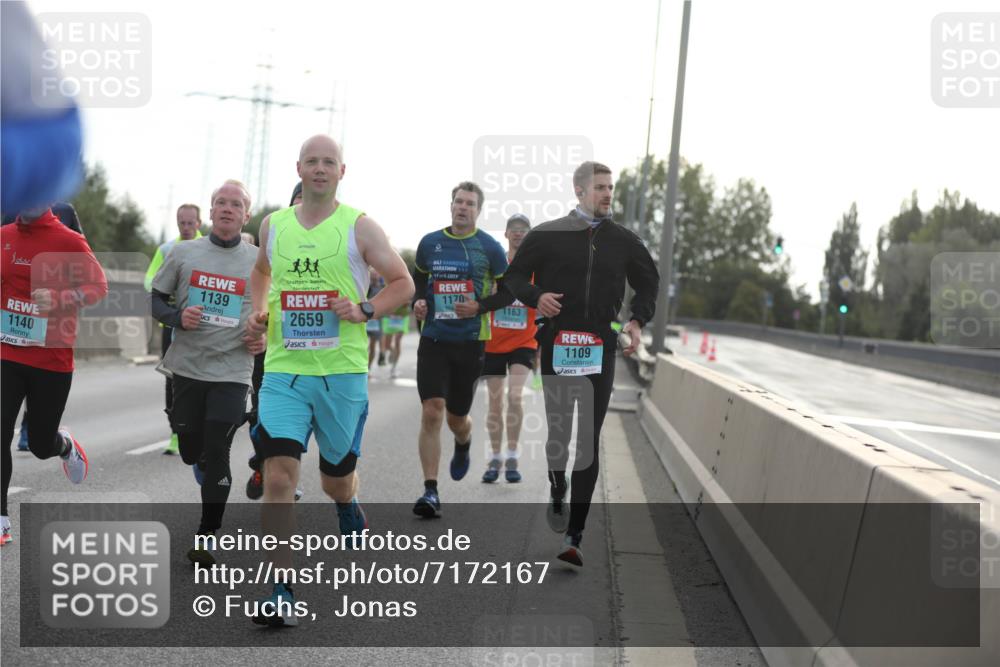 03.10.2024 - Köhlbrandbrückenlauf Fuchs,  Jonas http://msf.ph/oto/7172167 03.10.2024 09:12:17 Position 3 1140, 1139, 2659, 2017, 1170, 1163, 1109 meine-sportfotos.de