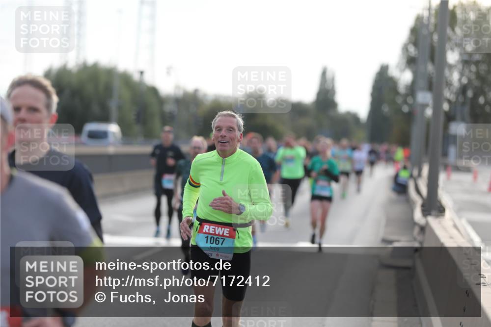 03.10.2024 - Köhlbrandbrückenlauf Fuchs,  Jonas http://msf.ph/oto/7172412 03.10.2024 09:12:25 Position 3 1067 meine-sportfotos.de