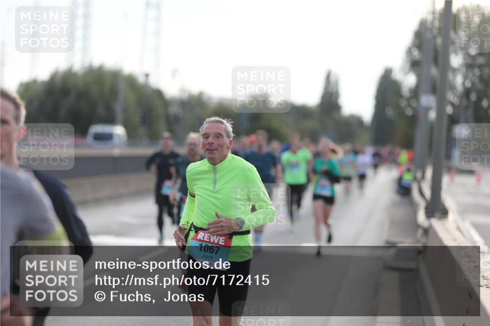 03.10.2024 - Köhlbrandbrückenlauf Fuchs,  Jonas http://msf.ph/oto/7172415 03.10.2024 09:12:25 Position 3 1067 meine-sportfotos.de