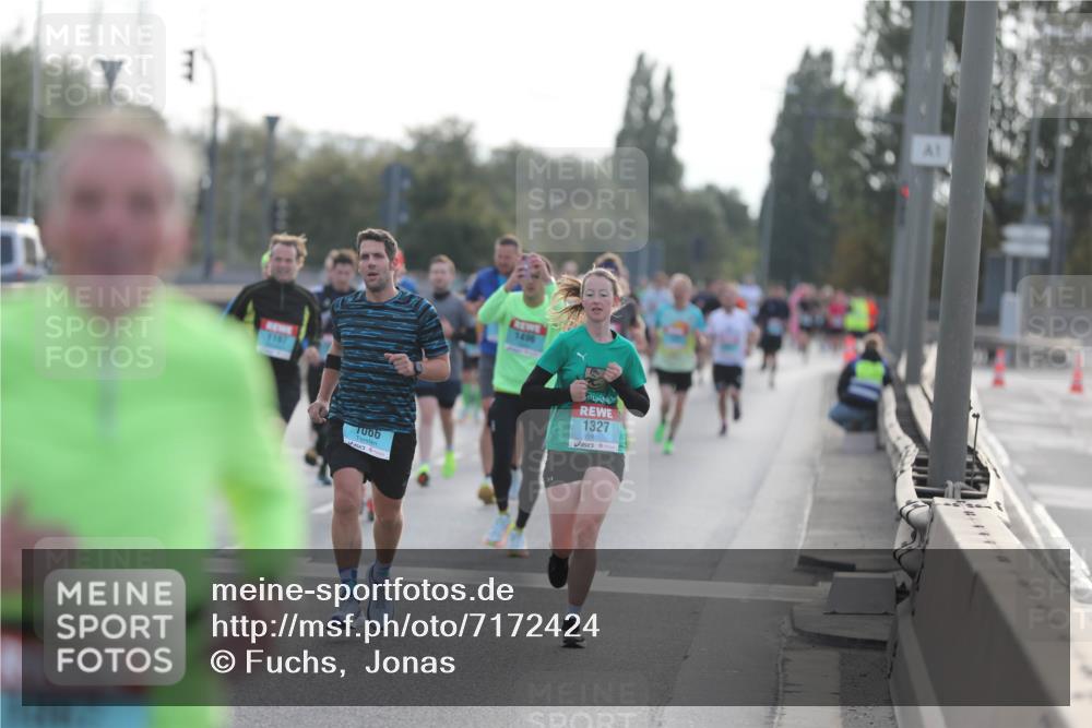 03.10.2024 - Köhlbrandbrückenlauf Fuchs,  Jonas http://msf.ph/oto/7172424 03.10.2024 09:12:26 Position 3 1197, 066, 1496, 1327 meine-sportfotos.de