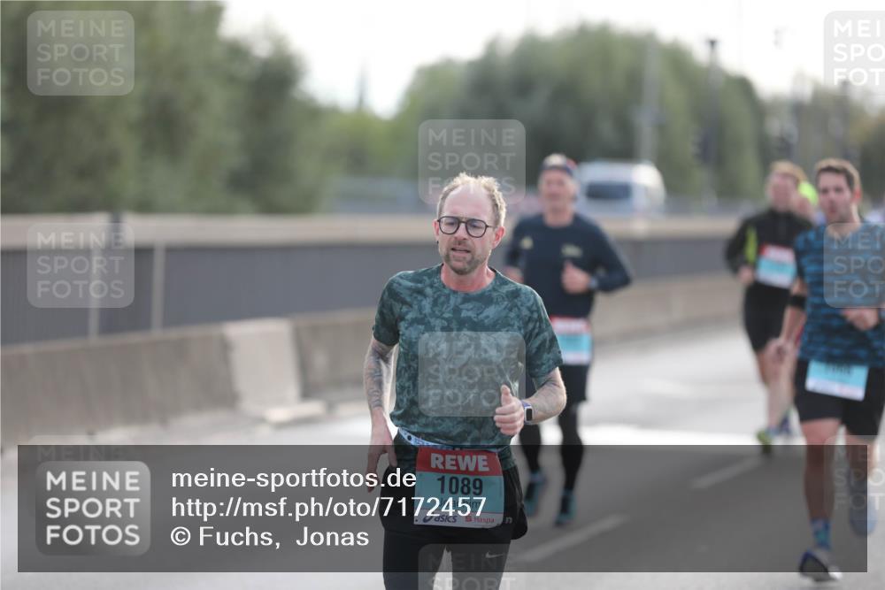 03.10.2024 - Köhlbrandbrückenlauf Fuchs,  Jonas http://msf.ph/oto/7172457 03.10.2024 09:12:27 Position 3 1089 meine-sportfotos.de