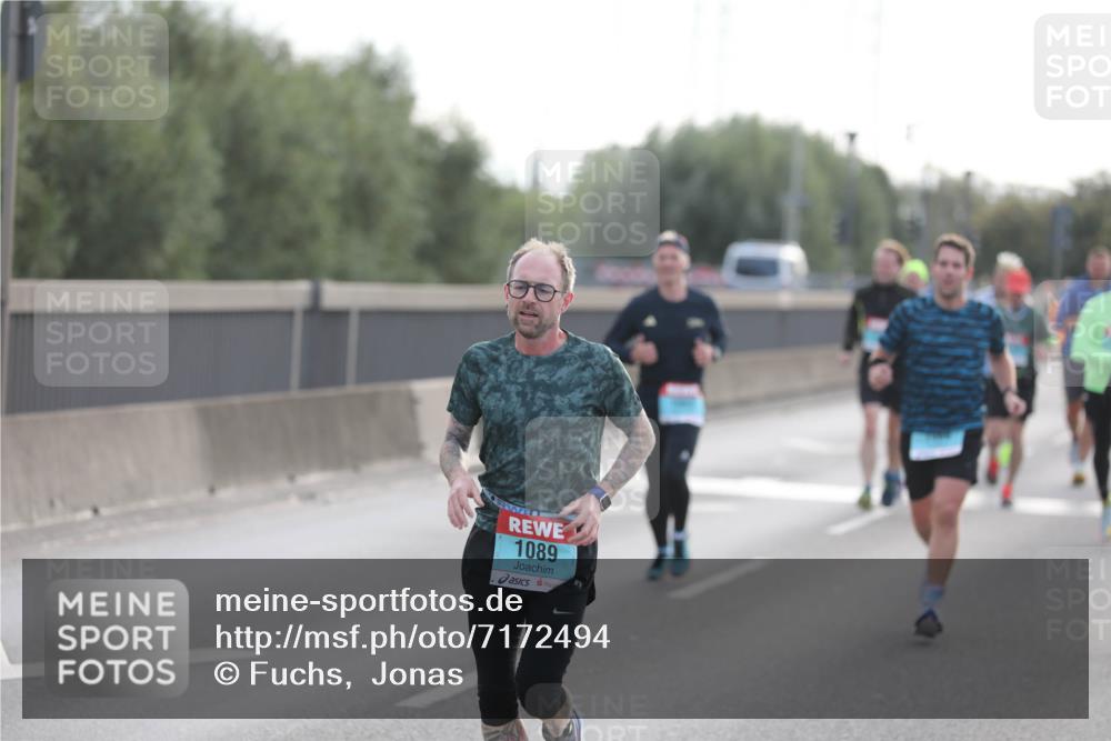 03.10.2024 - Köhlbrandbrückenlauf Fuchs,  Jonas http://msf.ph/oto/7172494 03.10.2024 09:12:28 Position 3 1089 meine-sportfotos.de