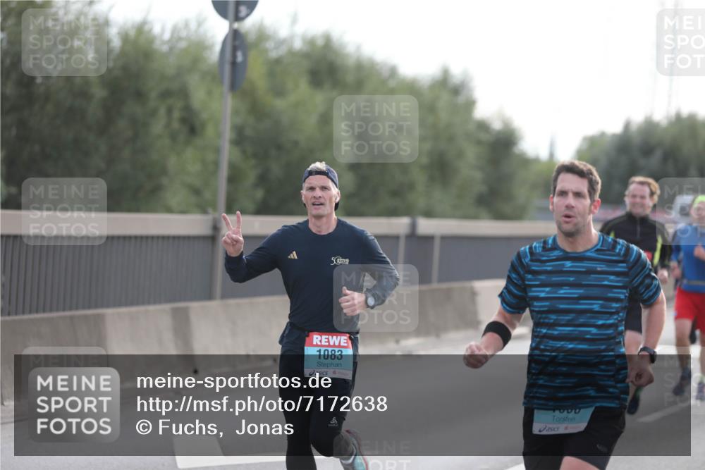 03.10.2024 - Köhlbrandbrückenlauf Fuchs,  Jonas http://msf.ph/oto/7172638 03.10.2024 09:12:30 Position 3 50, 1083, 4000 meine-sportfotos.de