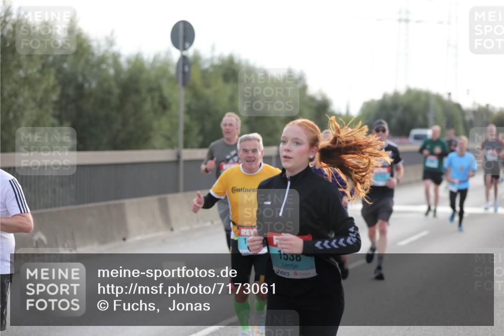 03.10.2024 - Köhlbrandbrückenlauf Fuchs,  Jonas http://msf.ph/oto/7173061 03.10.2024 09:12:42 Position 3 1538 meine-sportfotos.de