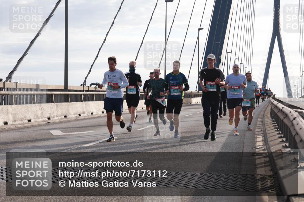 03.10.2024 - Köhlbrandbrückenlauf Matties Gatica Varas http://msf.ph/oto/7173112 03.10.2024 09:22:05 Position 2 2022, 12, 1068, 15, 1160, 1170, 1176, 1204 meine-sportfotos.de