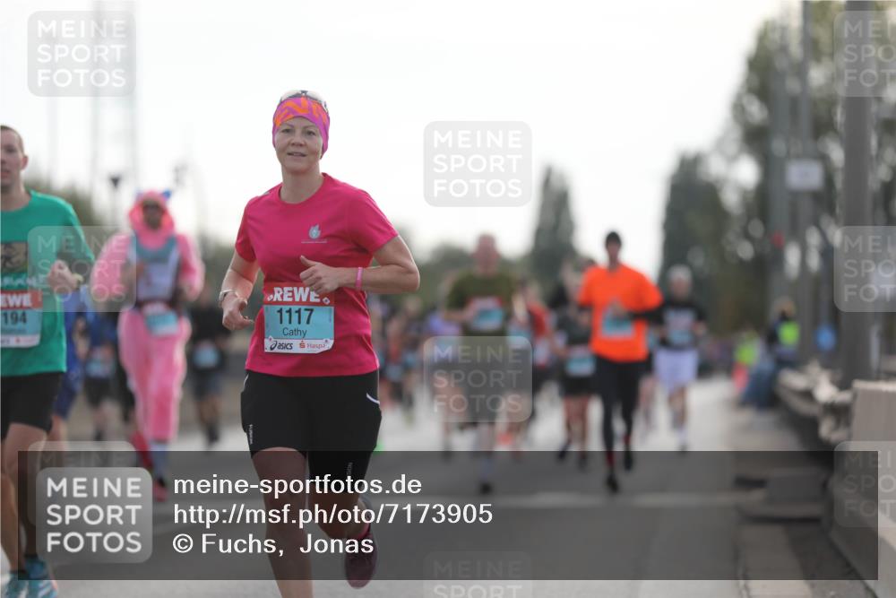 03.10.2024 - Köhlbrandbrückenlauf Fuchs,  Jonas http://msf.ph/oto/7173905 03.10.2024 09:13:05 Position 3 194, 1117 meine-sportfotos.de