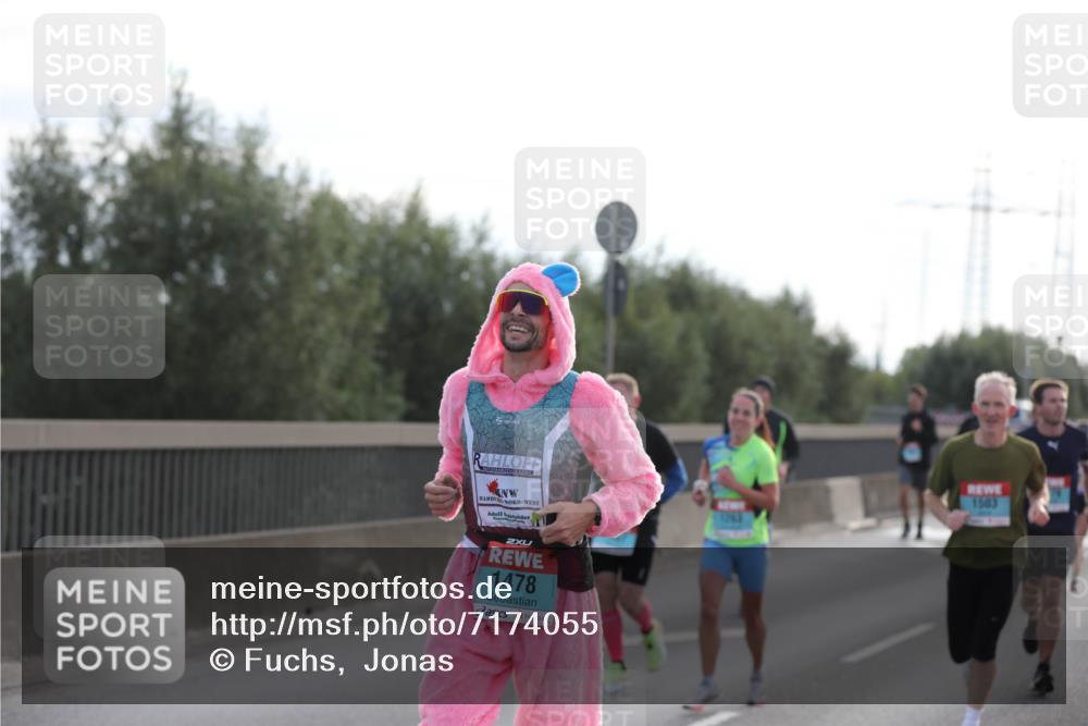 03.10.2024 - Köhlbrandbrückenlauf Fuchs,  Jonas http://msf.ph/oto/7174055 03.10.2024 09:13:12 Position 3 1503, 1478 meine-sportfotos.de