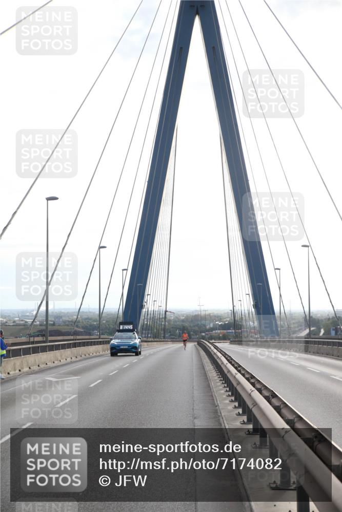 03.10.2024 - Köhlbrandbrückenlauf Jannik Wohlers http://msf.ph/oto/7174082 03.10.2024 09:14:30 Position 1 8, 14, 45 meine-sportfotos.de