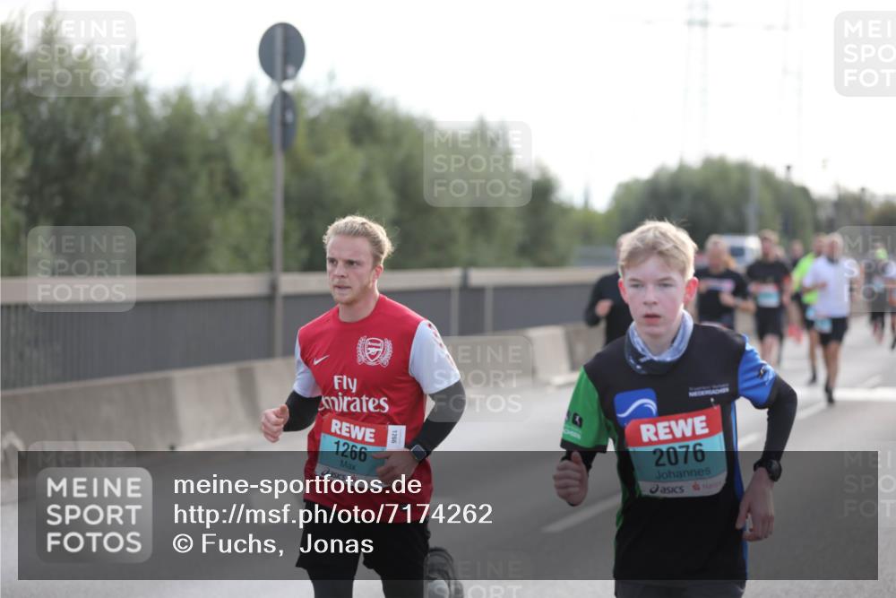 03.10.2024 - Köhlbrandbrückenlauf Fuchs,  Jonas http://msf.ph/oto/7174262 03.10.2024 09:13:19 Position 3 1266, 2076 meine-sportfotos.de