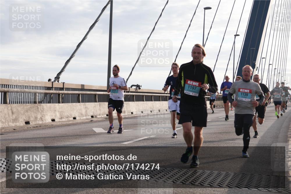 03.10.2024 - Köhlbrandbrückenlauf Matties Gatica Varas http://msf.ph/oto/7174274 03.10.2024 09:22:31 Position 2 1217, 1197, 149, 1139 meine-sportfotos.de