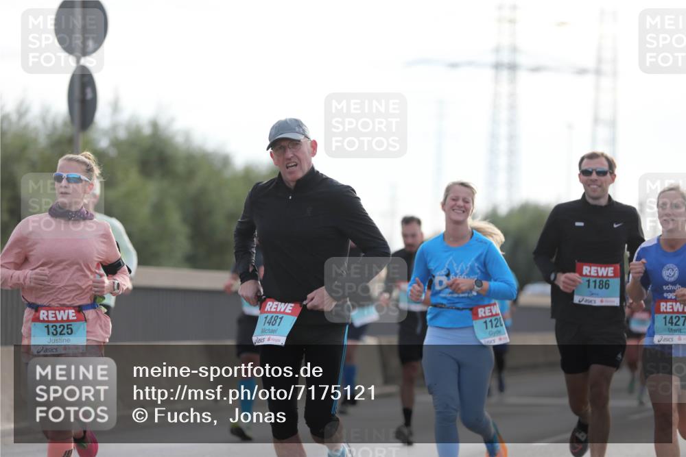 03.10.2024 - Köhlbrandbrückenlauf Fuchs,  Jonas http://msf.ph/oto/7175121 03.10.2024 09:13:45 Position 3 1481, 1120, 1186, 1427, 1325 meine-sportfotos.de