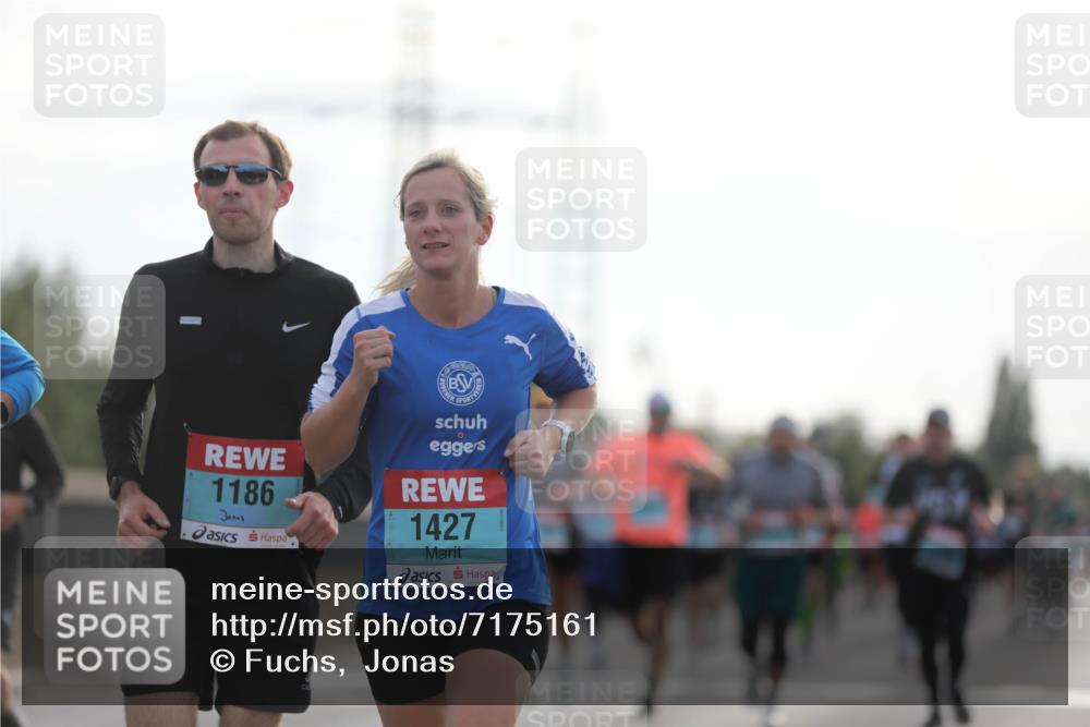 03.10.2024 - Köhlbrandbrückenlauf Fuchs,  Jonas http://msf.ph/oto/7175161 03.10.2024 09:13:46 Position 3 1186, 1427 meine-sportfotos.de