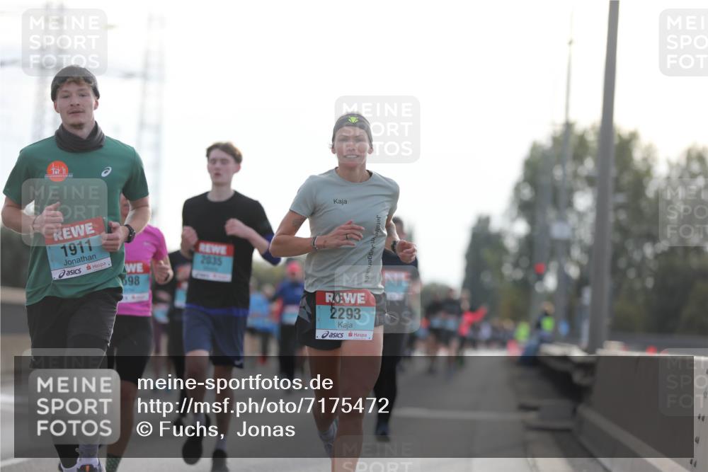 03.10.2024 - Köhlbrandbrückenlauf Fuchs,  Jonas http://msf.ph/oto/7175472 03.10.2024 09:13:59 Position 3 1911, 2035, 98, 2293, 44 meine-sportfotos.de