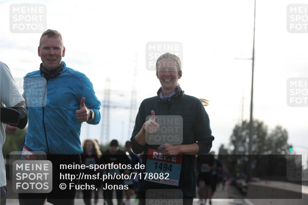 03.10.2024 - Köhlbrandbrückenlauf Fuchs,  Jonas http://msf.ph/oto/7178082 03.10.2024 09:15:03 Position 3 74, 1494 meine-sportfotos.de