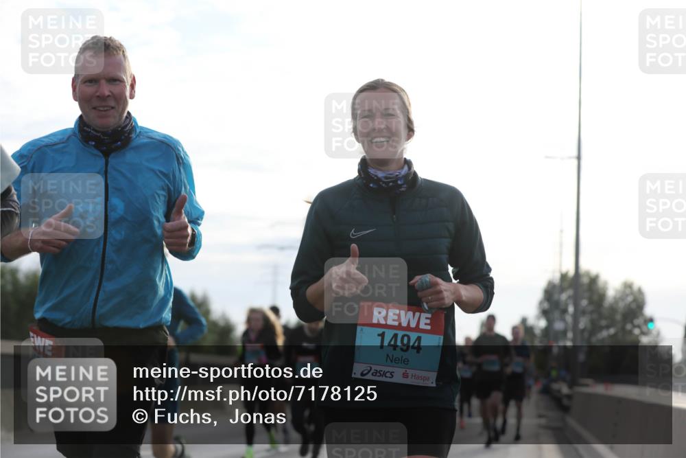 03.10.2024 - Köhlbrandbrückenlauf Fuchs,  Jonas http://msf.ph/oto/7178125 03.10.2024 09:15:04 Position 3 74, 1494 meine-sportfotos.de