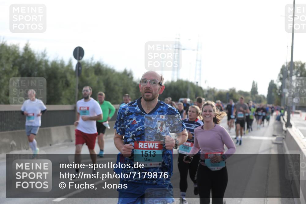 03.10.2024 - Köhlbrandbrückenlauf Fuchs,  Jonas http://msf.ph/oto/7179876 03.10.2024 09:15:38 Position 3 1513, 2050 meine-sportfotos.de