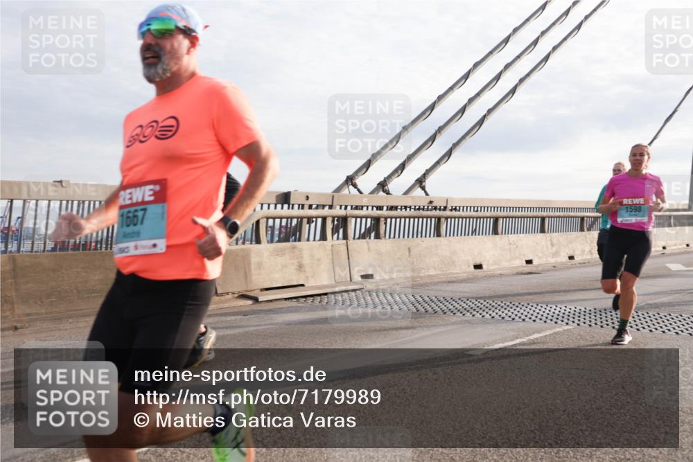 03.10.2024 - Köhlbrandbrückenlauf Matties Gatica Varas http://msf.ph/oto/7179989 03.10.2024 09:24:24 Position 2 1667, 50, 1598 meine-sportfotos.de