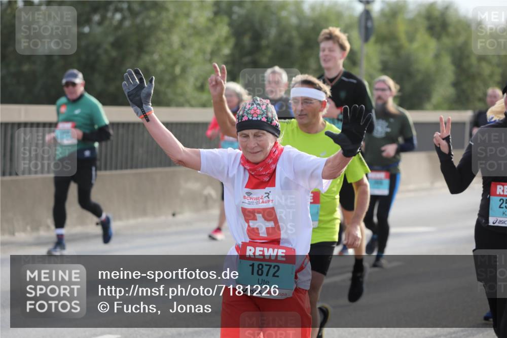03.10.2024 - Köhlbrandbrückenlauf Fuchs,  Jonas http://msf.ph/oto/7181226 03.10.2024 09:17:09 Position 3 1872, 22, 25 meine-sportfotos.de