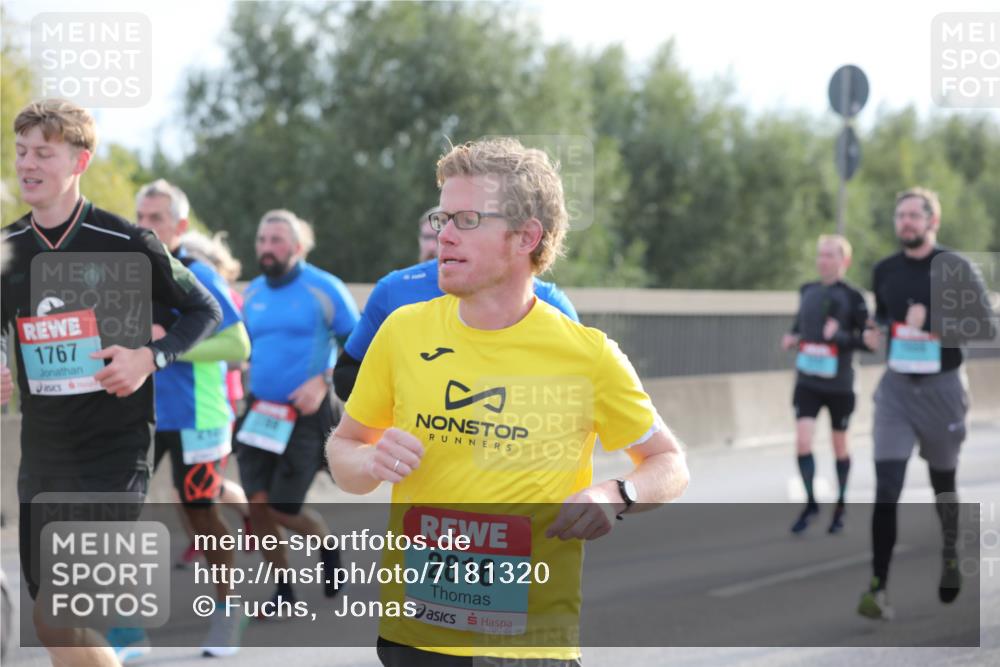 03.10.2024 - Köhlbrandbrückenlauf Fuchs,  Jonas http://msf.ph/oto/7181320 03.10.2024 09:17:11 Position 3 1767, 2816 meine-sportfotos.de