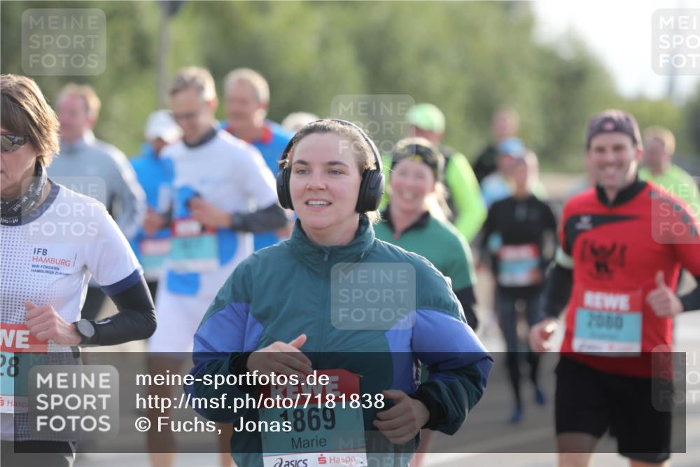 03.10.2024 - Köhlbrandbrückenlauf Fuchs,  Jonas http://msf.ph/oto/7181838 03.10.2024 09:17:22 Position 3 28, 1869, 2000 meine-sportfotos.de