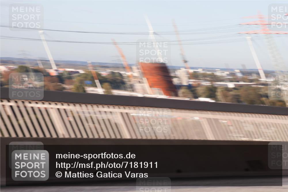 03.10.2024 - Köhlbrandbrückenlauf Matties Gatica Varas http://msf.ph/oto/7181911 03.10.2024 09:24:56 Position 2  meine-sportfotos.de