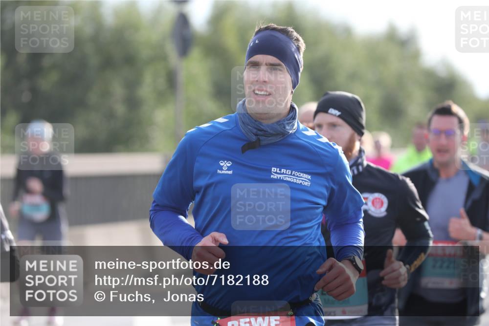 03.10.2024 - Köhlbrandbrückenlauf Fuchs,  Jonas http://msf.ph/oto/7182188 03.10.2024 09:17:28 Position 3  meine-sportfotos.de