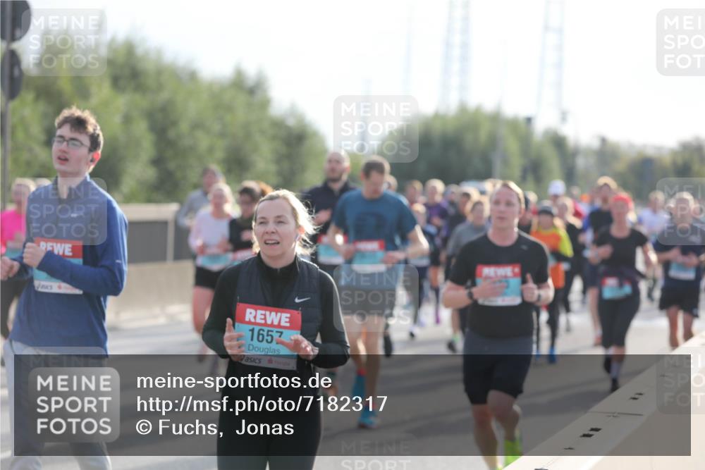 03.10.2024 - Köhlbrandbrückenlauf Fuchs,  Jonas http://msf.ph/oto/7182317 03.10.2024 09:17:31 Position 3 1657 meine-sportfotos.de