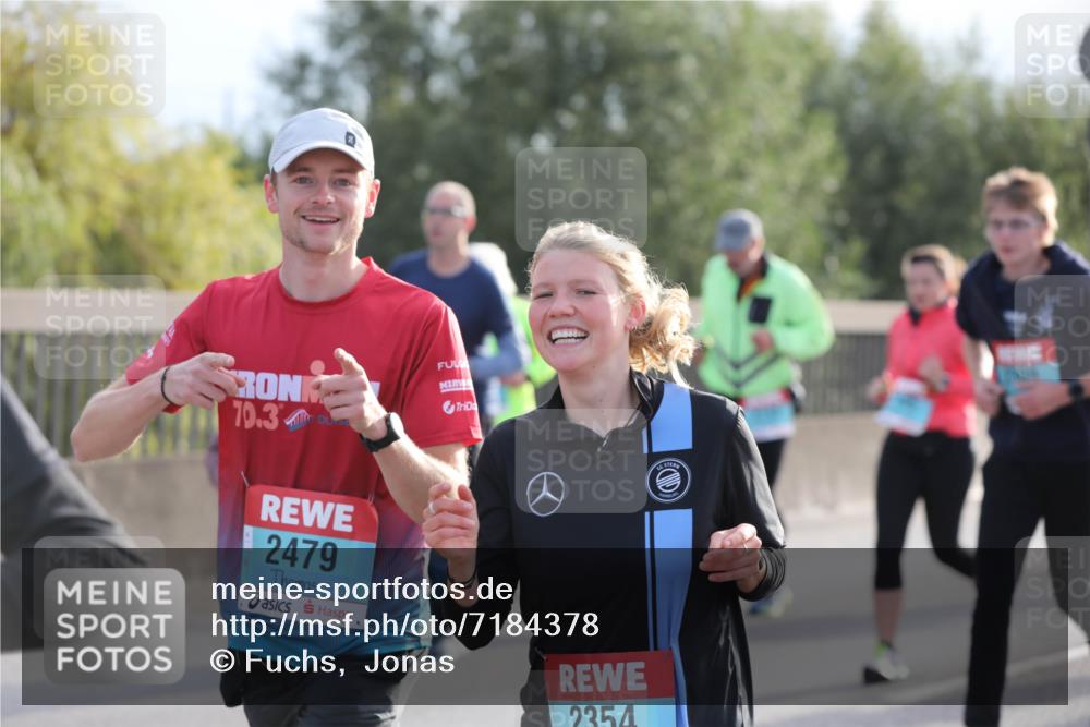 03.10.2024 - Köhlbrandbrückenlauf Fuchs,  Jonas http://msf.ph/oto/7184378 03.10.2024 09:18:51 Position 3 70, 3, 2479, 2354 meine-sportfotos.de