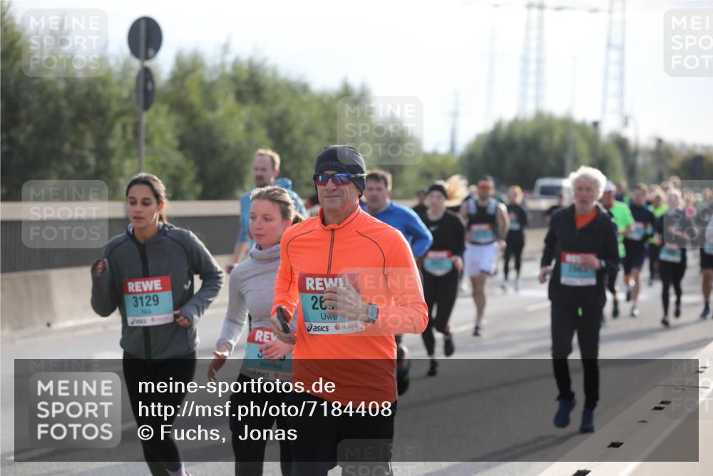 03.10.2024 - Köhlbrandbrückenlauf Fuchs,  Jonas http://msf.ph/oto/7184408 03.10.2024 09:18:54 Position 3 3129, 20 meine-sportfotos.de