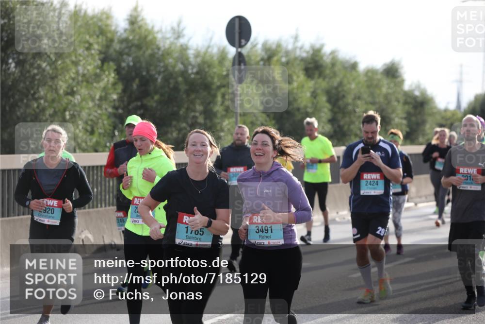 03.10.2024 - Köhlbrandbrückenlauf Fuchs,  Jonas http://msf.ph/oto/7185129 03.10.2024 09:20:01 Position 3 920, 249, 1105, 3491, 2424, 201 meine-sportfotos.de