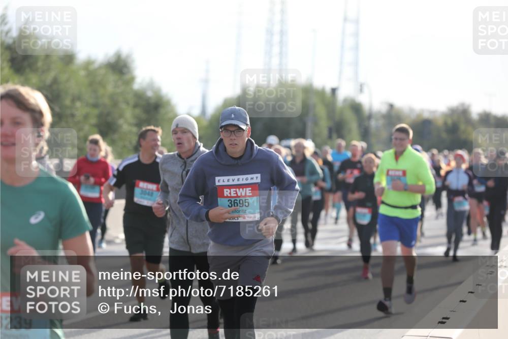 03.10.2024 - Köhlbrandbrückenlauf Fuchs,  Jonas http://msf.ph/oto/7185261 03.10.2024 09:20:13 Position 3 8239, 3695 meine-sportfotos.de