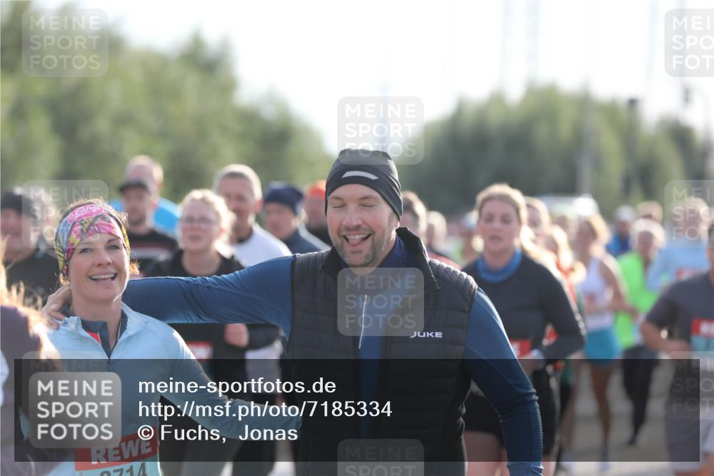 03.10.2024 - Köhlbrandbrückenlauf Fuchs,  Jonas http://msf.ph/oto/7185334 03.10.2024 09:20:23 Position 3  meine-sportfotos.de