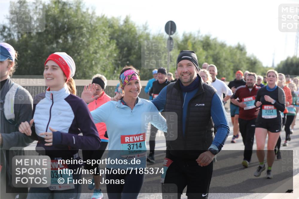 03.10.2024 - Köhlbrandbrückenlauf Fuchs,  Jonas http://msf.ph/oto/7185374 03.10.2024 09:20:24 Position 3 72, 1031, 231, 3714, 1677, 2154 meine-sportfotos.de