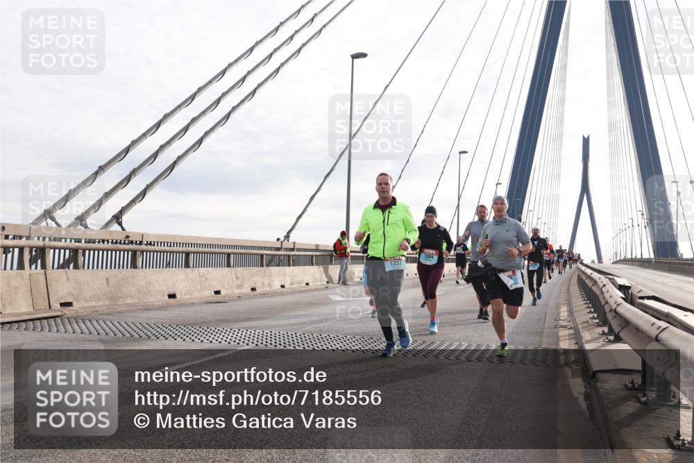03.10.2024 - Köhlbrandbrückenlauf Matties Gatica Varas http://msf.ph/oto/7185556 03.10.2024 09:25:48 Position 2 1337, 1084 meine-sportfotos.de