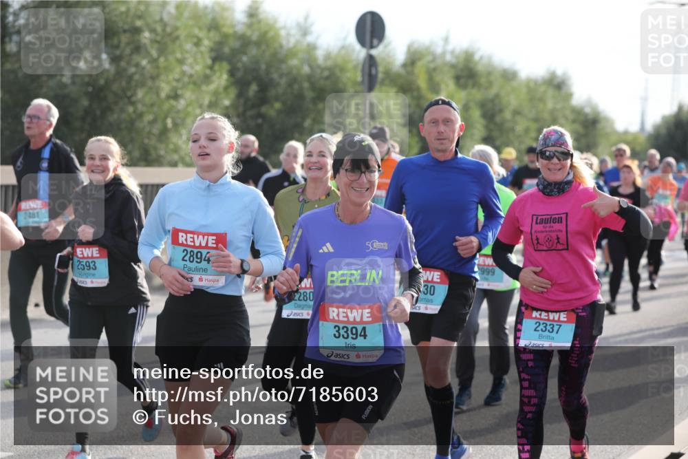 03.10.2024 - Köhlbrandbrückenlauf Fuchs,  Jonas http://msf.ph/oto/7185603 03.10.2024 09:20:30 Position 3 2481, 2593, 2894, 280, 5, 999, 30, 3394, 2337 meine-sportfotos.de