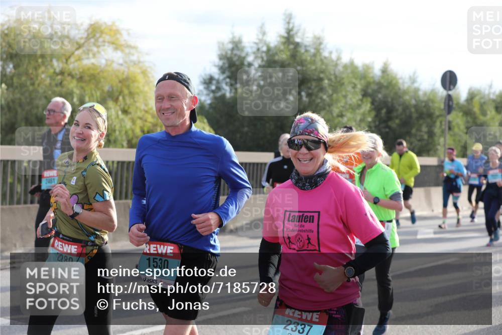 03.10.2024 - Köhlbrandbrückenlauf Fuchs,  Jonas http://msf.ph/oto/7185728 03.10.2024 09:20:31 Position 3 2280, 1530, 2337 meine-sportfotos.de