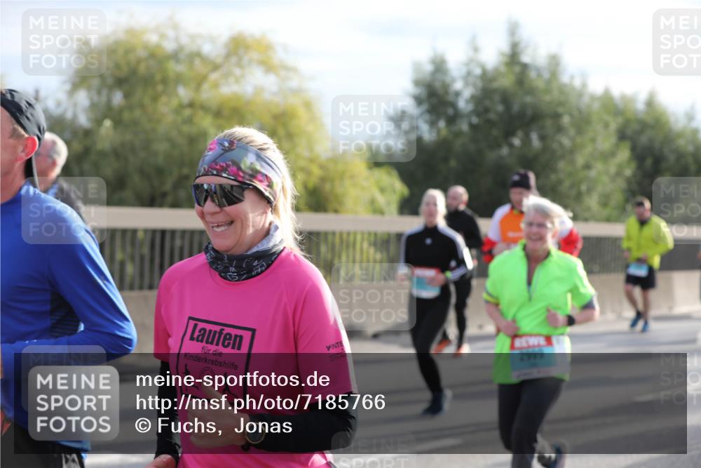 03.10.2024 - Köhlbrandbrückenlauf Fuchs,  Jonas http://msf.ph/oto/7185766 03.10.2024 09:20:32 Position 3 2999 meine-sportfotos.de