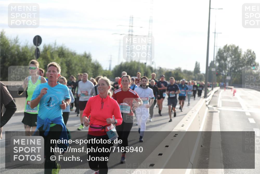 03.10.2024 - Köhlbrandbrückenlauf Fuchs,  Jonas http://msf.ph/oto/7185940 03.10.2024 09:20:45 Position 3 3463 meine-sportfotos.de