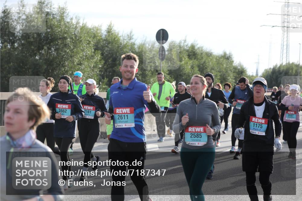 03.10.2024 - Köhlbrandbrückenlauf Fuchs,  Jonas http://msf.ph/oto/7187347 03.10.2024 09:21:43 Position 3 2662, 2161, 2611, 2585, 2692, 1175, 3157 meine-sportfotos.de